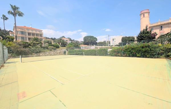 Le Golfe Juan 2 pièces 44 m² + 74m² de terrasse - LE GOLFE JUAN