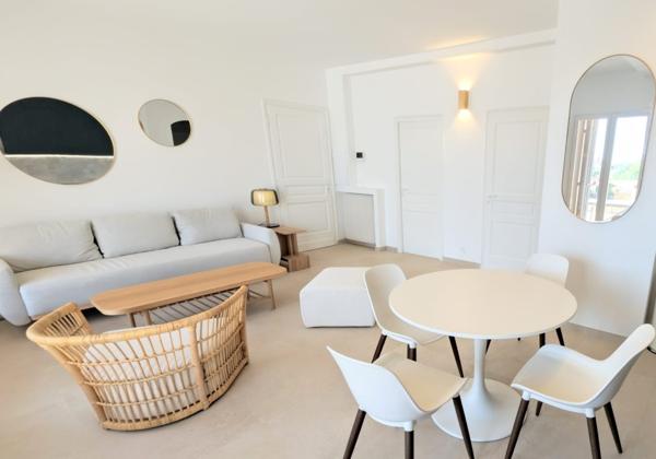 Le Golfe Juan 2 pièces 44 m² + 74m² de terrasse - LE GOLFE JUAN