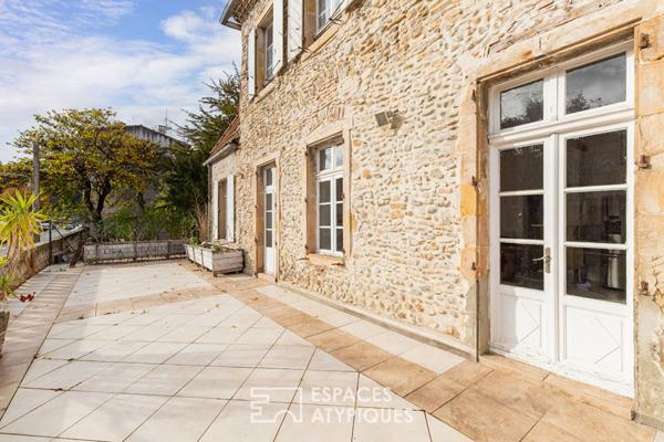 Ensemble immobilier avec terrasse et potentiel rare – Centre de Limoux