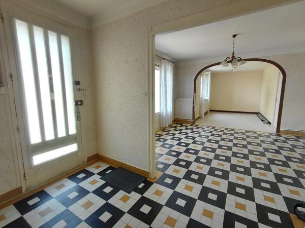 Maison à MORTAGNE-AU-PERCHE, 61400 - 6 pièces 119m²