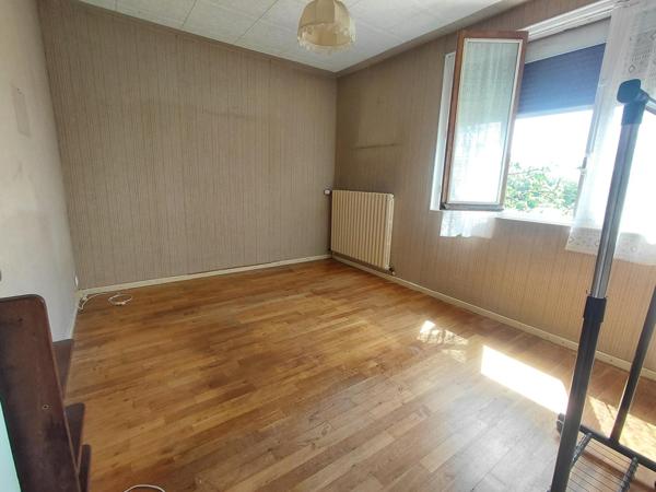 Maison à MORTAGNE-AU-PERCHE, 61400 - 6 pièces 119m²