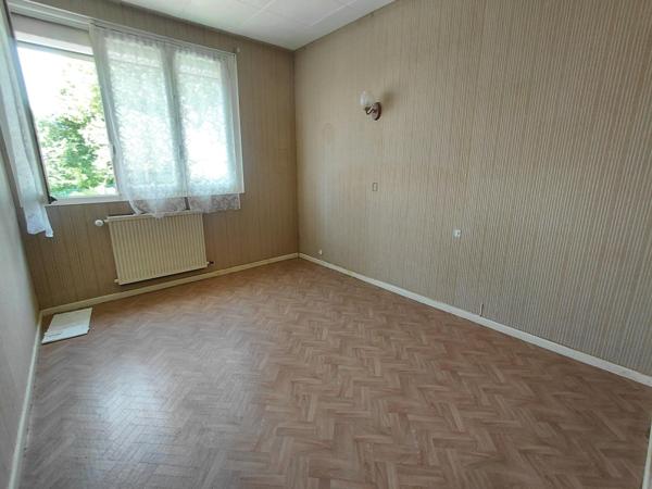 Maison à MORTAGNE-AU-PERCHE, 61400 - 6 pièces 119m²