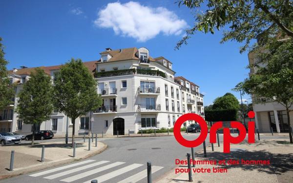 Appartement à vendre    4 pièces •  Montigny-le-Bretonneux