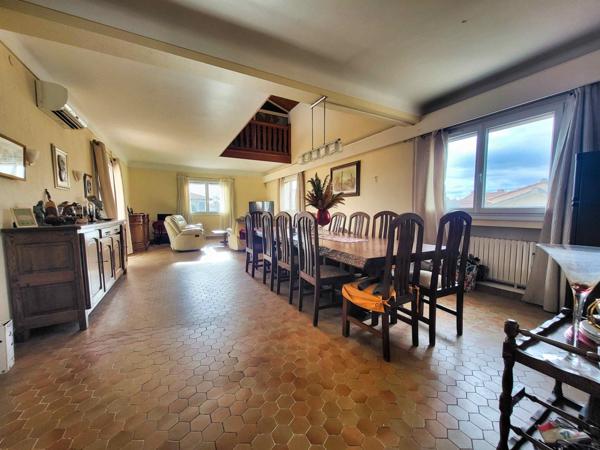 Villa spacieuse avec grand jardin sans vis à vis !