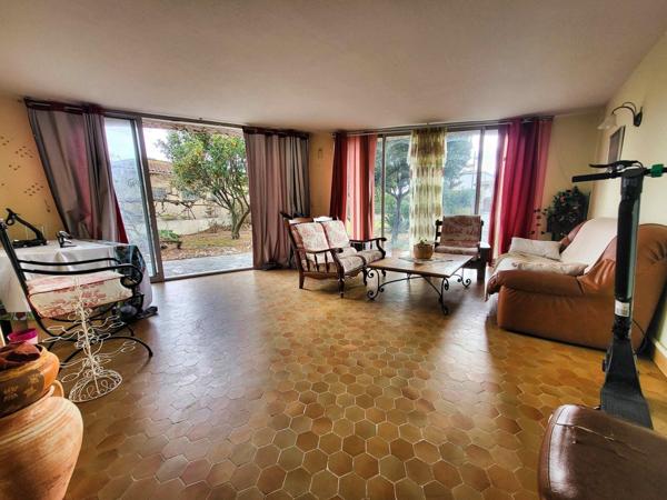 Villa spacieuse avec grand jardin sans vis à vis !