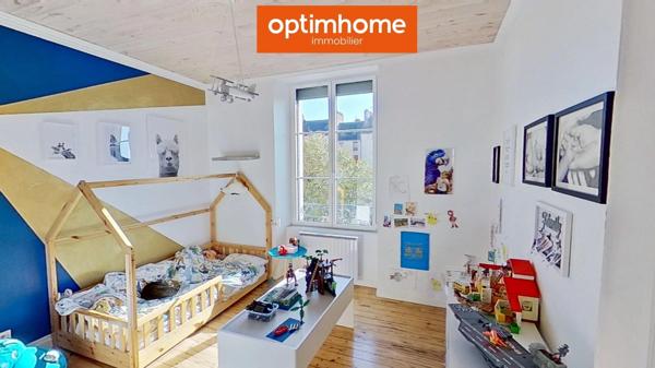 EXCLUSIVITE OPTIMHOME – Maison rénovée en hyper centre de Redon (113 m² +jardin + double garage)