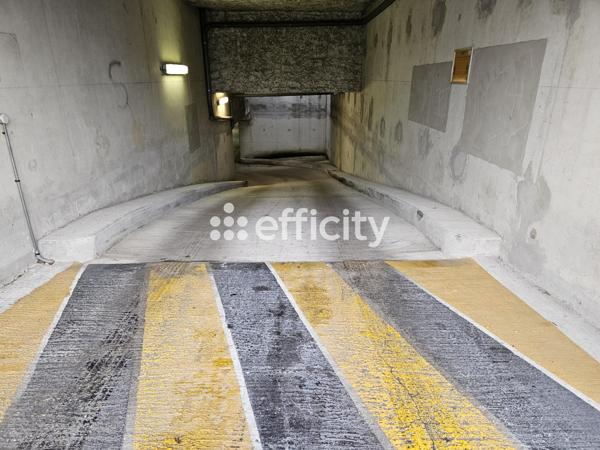 Parking - 13 m² Exclusivité efficity