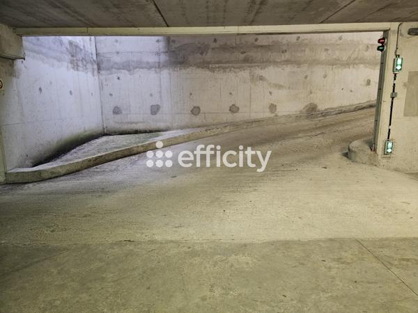 Parking - 13 m² Exclusivité efficity