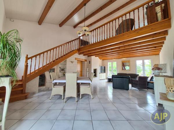 Vente maison Saint Philbert De Grand Lieu : 399 000 € - AJP Immobilier Saint-Philbert-de-Grand-Lieu