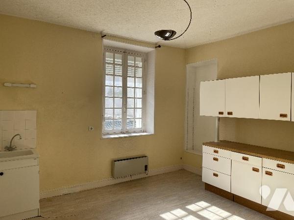 A VENDRE A RILLY-LA-MONTAGNE, APPARTEMENT 121,08 m2 A AMENAGER