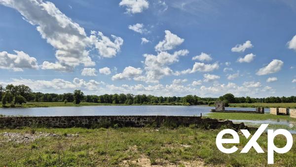 Etang de 7,5 ha sur 17 ha de terrain et projet possible d’accueil touristique