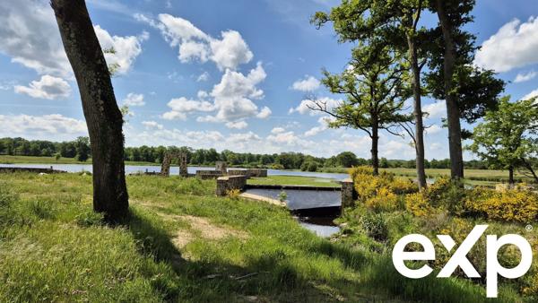 Etang de 7,5 ha sur 17 ha de terrain et projet possible d’accueil touristique
