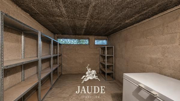 Appartement 81 m² traversant avec 3 chambres et un garage privatif Détails des diagnostics énergétiques