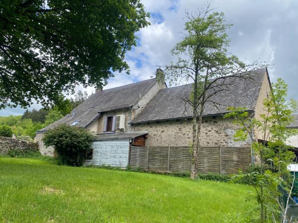 Maison en pierre de 240m² - 9 pièces