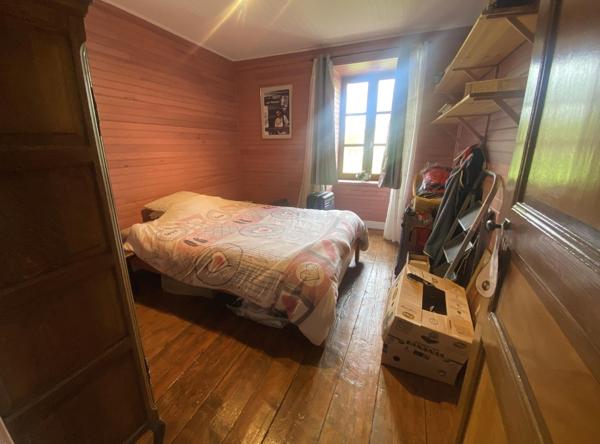 Maison en pierre de 240m² - 9 pièces