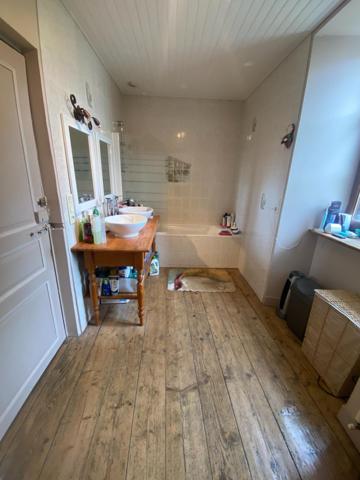 Maison en pierre de 240m² - 9 pièces