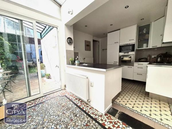Maison à louer 5 pièces 150.47m² Tourcoing (59200)