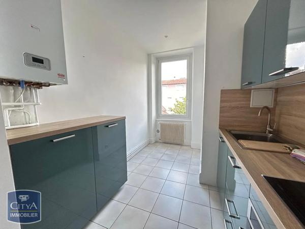 Appartement à louer 3 pièces 62.41m² Belfort (90000)