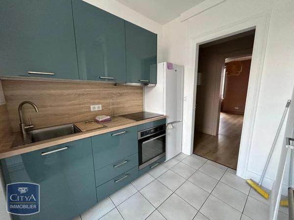 Appartement à louer 3 pièces 62.41m² Belfort (90000)