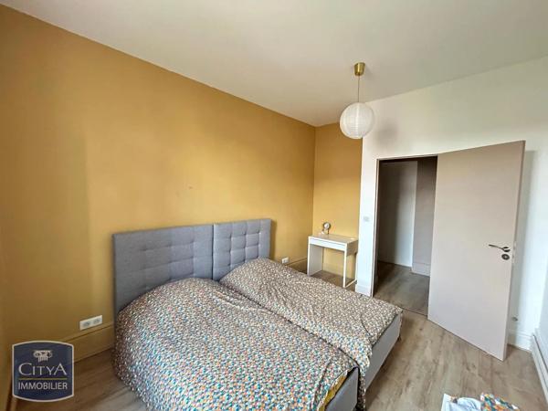 Appartement à louer 3 pièces 62.41m² Belfort (90000)