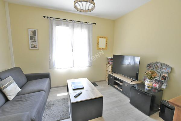 Maison récente à vendre à Bergerac - 3 chambres, grand terrain !