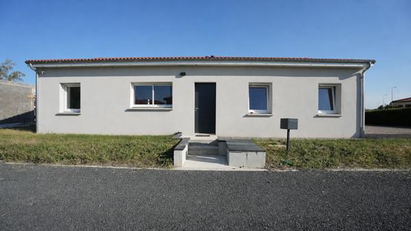MAISON DE PLAIN PIED RECENTE