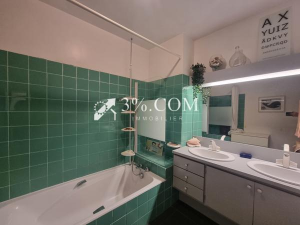 Duplex
                                                                                                                                                                                                                                                                                                                        6 pièce(s)                                                                                                                                                                                                          4 chambre(s)                                                                                                                                                                                                          140  m²