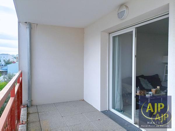 Appartement à vendre Nantes - 2 pièces, 43m² avec 1 chambre(s) à 170 000€ - AJP Immobilier Nantes Rond-Point de Rennes