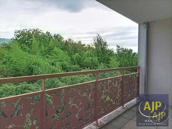 Appartement à vendre Nantes - 2 pièces, 43m² avec 1 chambre(s) à 170 000€ - AJP Immobilier Nantes Rond-Point de Rennes