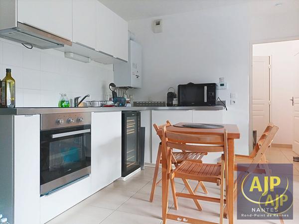 Appartement à vendre Nantes - 2 pièces, 43m² avec 1 chambre(s) à 170 000€ - AJP Immobilier Nantes Rond-Point de Rennes