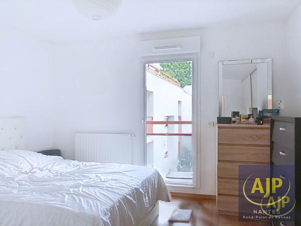 Appartement à vendre Nantes - 2 pièces, 43m² avec 1 chambre(s) à 170 000€ - AJP Immobilier Nantes Rond-Point de Rennes