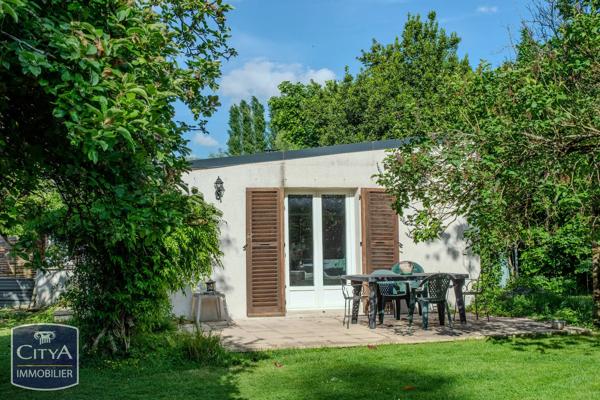 Maison à vendre 5 pièces 160m² Bourges (18000)