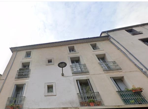 Immeuble - 7 pièces - 215 m²