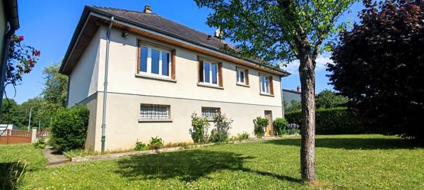 Belle maison familiale avec 4 chambres située à Champagne-sur-Seine