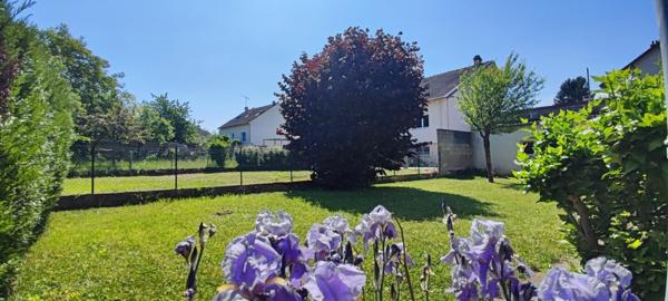 Belle maison familiale avec 4 chambres située à Champagne-sur-Seine