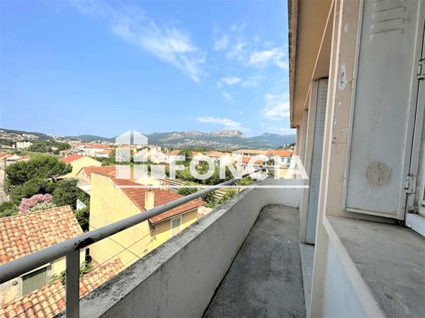 Location Appartement 4 pièces 61.65 m² - 56 RUE DE L'ORANGERIE Toulon 83200