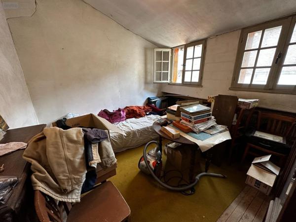 Maison à vendre à Saint-Julien-du-Sault dans l'Yonne (89330), ref : 2300025