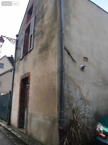 Maison à vendre à Saint-Julien-du-Sault dans l'Yonne (89330), ref : 2300025