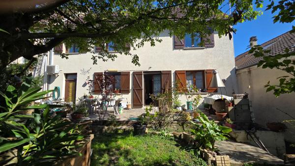 Grande Maison F7 (134 m²) à vendre à VILLENEUVE LA GARENNE + JARDIN