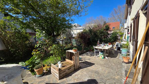 Grande Maison F7 (134 m²) à vendre à VILLENEUVE LA GARENNE + JARDIN