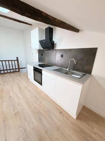 🏢 Immeuble de rapport rénové – 5 appartements – Proche centre-ville de Ribérac