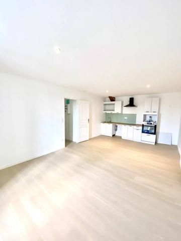 🏢 Immeuble de rapport rénové – 5 appartements – Proche centre-ville de Ribérac