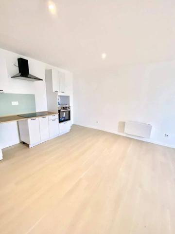 🏢 Immeuble de rapport rénové – 5 appartements – Proche centre-ville de Ribérac