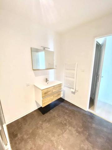 🏢 Immeuble de rapport rénové – 5 appartements – Proche centre-ville de Ribérac