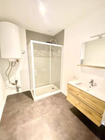 🏢 Immeuble de rapport rénové – 5 appartements – Proche centre-ville de Ribérac