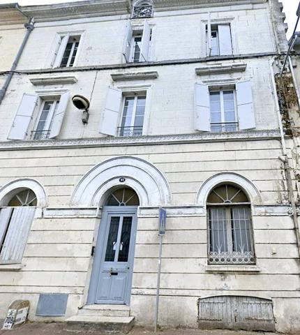 🏢 Immeuble de rapport rénové – 5 appartements – Proche centre-ville de Ribérac