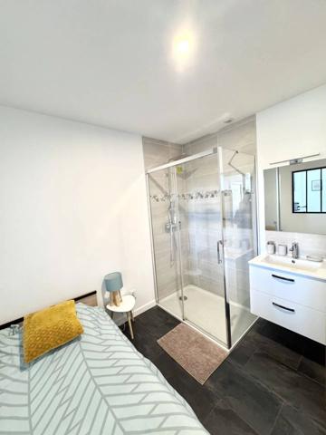 🏢 Immeuble de rapport rénové – 5 appartements – Proche centre-ville de Ribérac