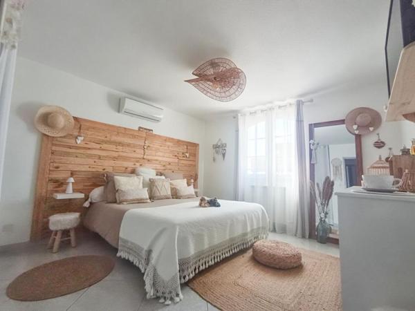 Maison Gignac La Nerthe 6 pièce(s) 248 m2