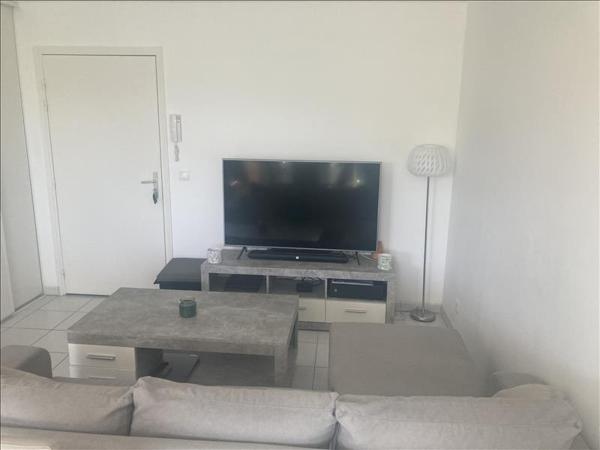 Appartement à louer |  ST PIERRE DU MONT |  2 pièces | 47 m²