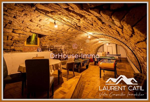 Commerce à vendre 25 pièces de 1 700 m²